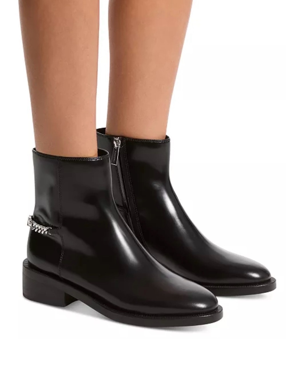 Michael Kors
Women's Carlisle Chain-Detail
Black Ankle Booties.New size5